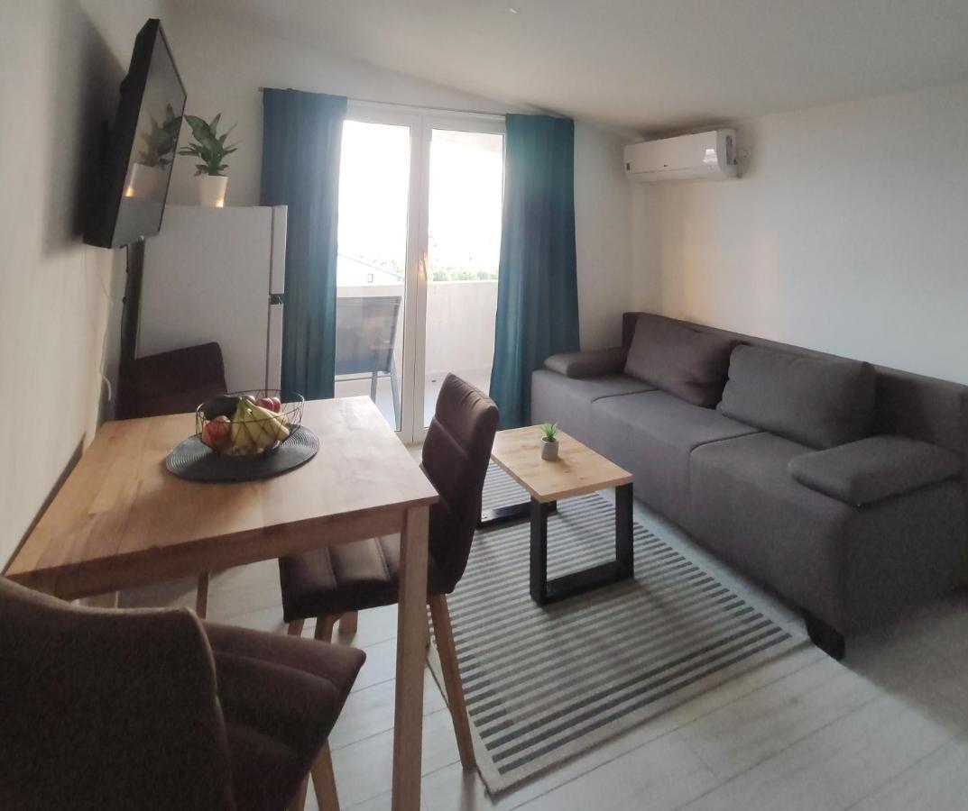 Matej 3 Apartment Zadar Exterior photo